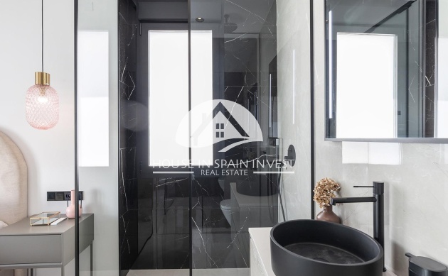 Herverkoop - Villa - Torrevieja - Los Balcones  