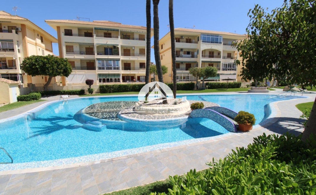 Herverkoop - Appartement - Torrevieja - La Mata