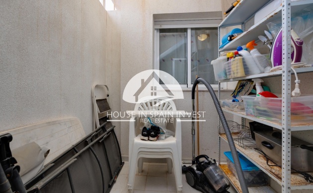 Herverkoop - Bungalows Planta Baja - Torrevieja - Aguas Nuevas