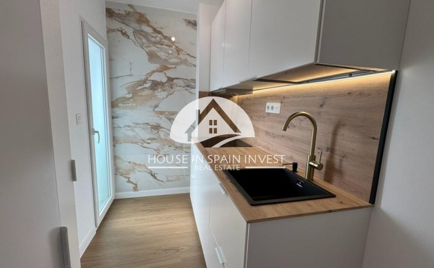 Herverkoop - Appartement - Torrevieja - Punta Prima