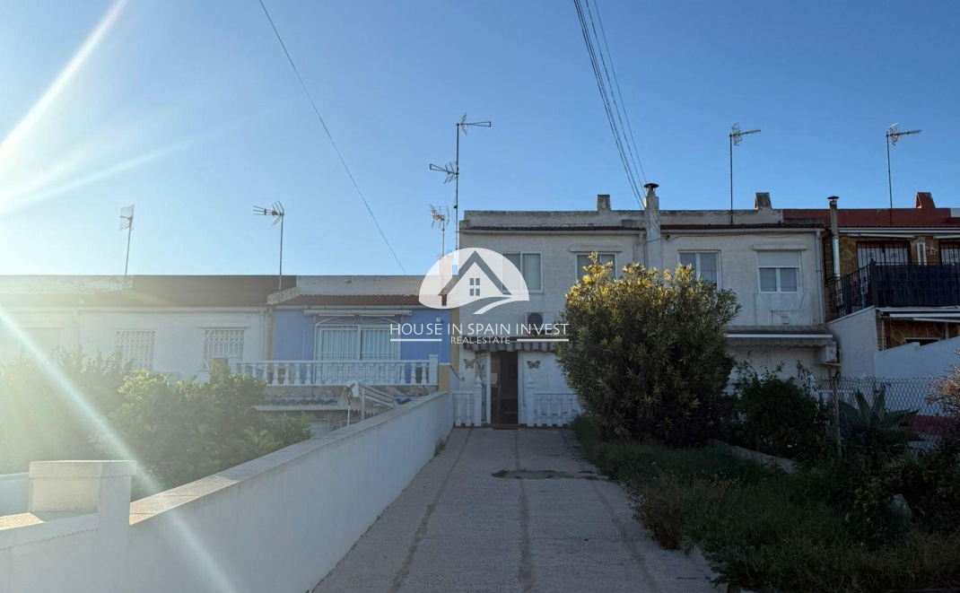Herverkoop - Villa - Torrevieja - Los Balcones  