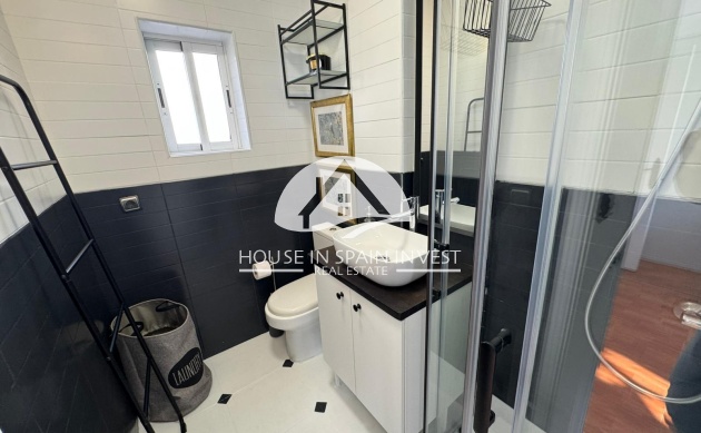 Herverkoop - Gelijkvloerse bungalow - Torrevieja - Punta Prima