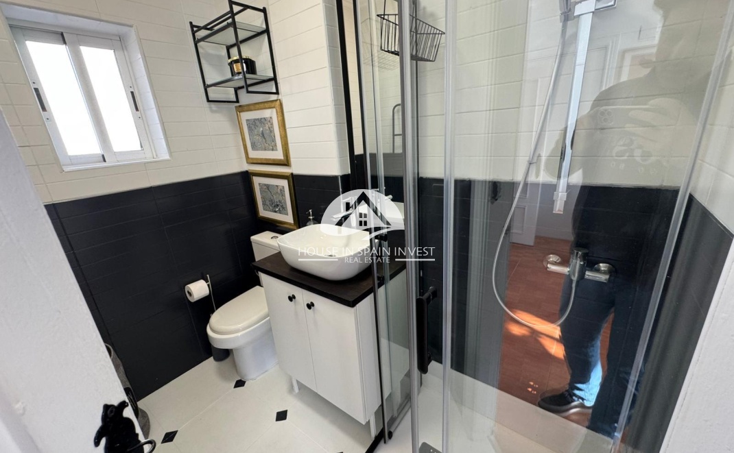 Herverkoop - Gelijkvloerse bungalow - Torrevieja - Punta Prima