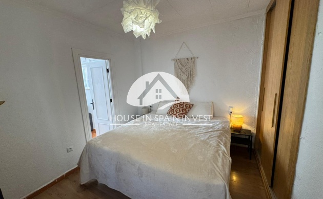 Herverkoop - Gelijkvloerse bungalow - Torrevieja - Punta Prima