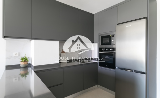 Obra nueva - Ático - Torrevieja