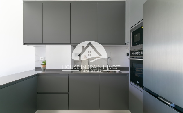 Obra nueva - Ático - Torrevieja