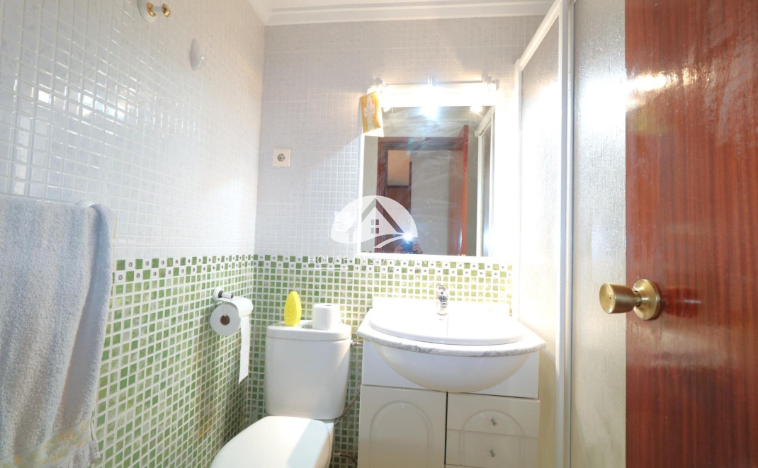 Herverkoop - Appartement - Torrevieja - Playa de los Naufragos