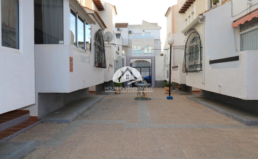 Reventa - Studio - Torrevieja - Playa de los Naufragos