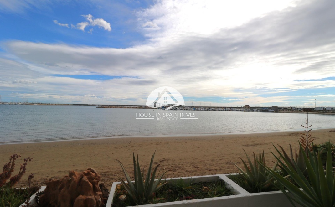 Reventa - Commercial Unit - Torrevieja - Centro