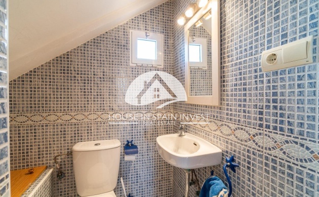 Resale - Villa - Torrevieja - La Mata