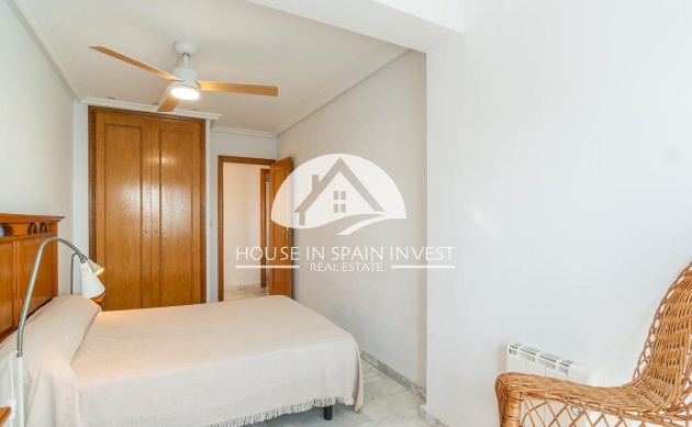 Resale - Villa - Torrevieja - La Mata