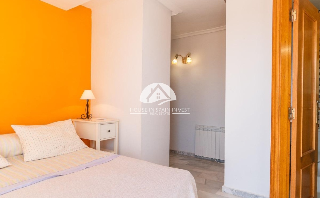 Resale - Villa - Torrevieja - La Mata