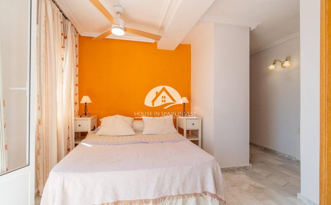 Resale - Villa - Torrevieja - La Mata