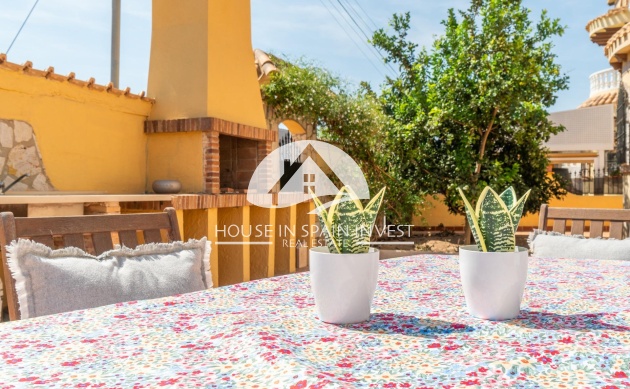 Resale - Villa - Orihuela Costa - La Florida