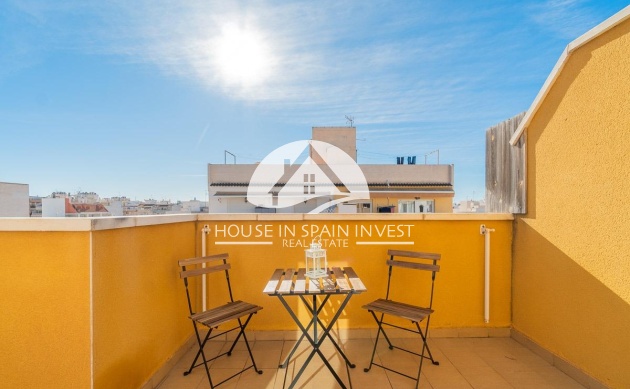 Resale - Apartment  - Torrevieja - Centro