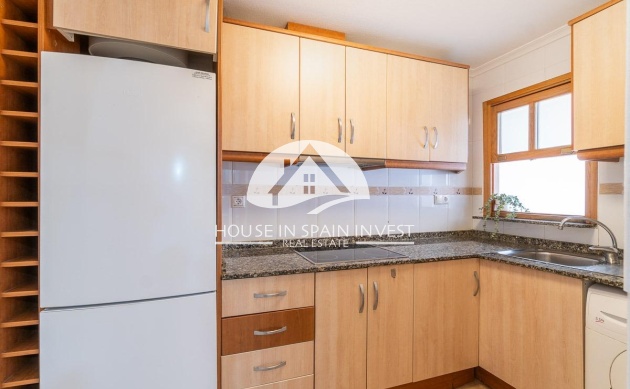 Resale - Apartment  - Torrevieja - Centro