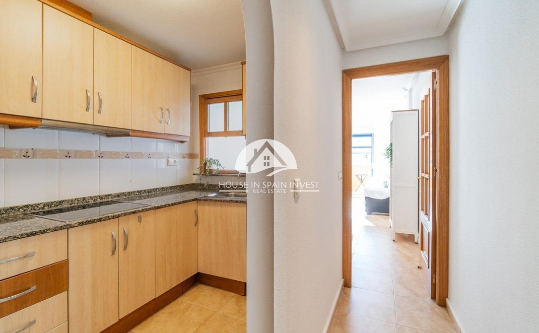 Resale - Apartment  - Torrevieja - Centro