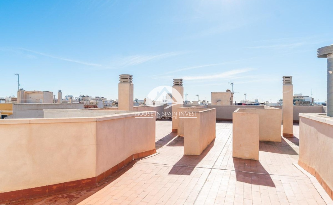 Resale - Apartment  - Torrevieja - Centro