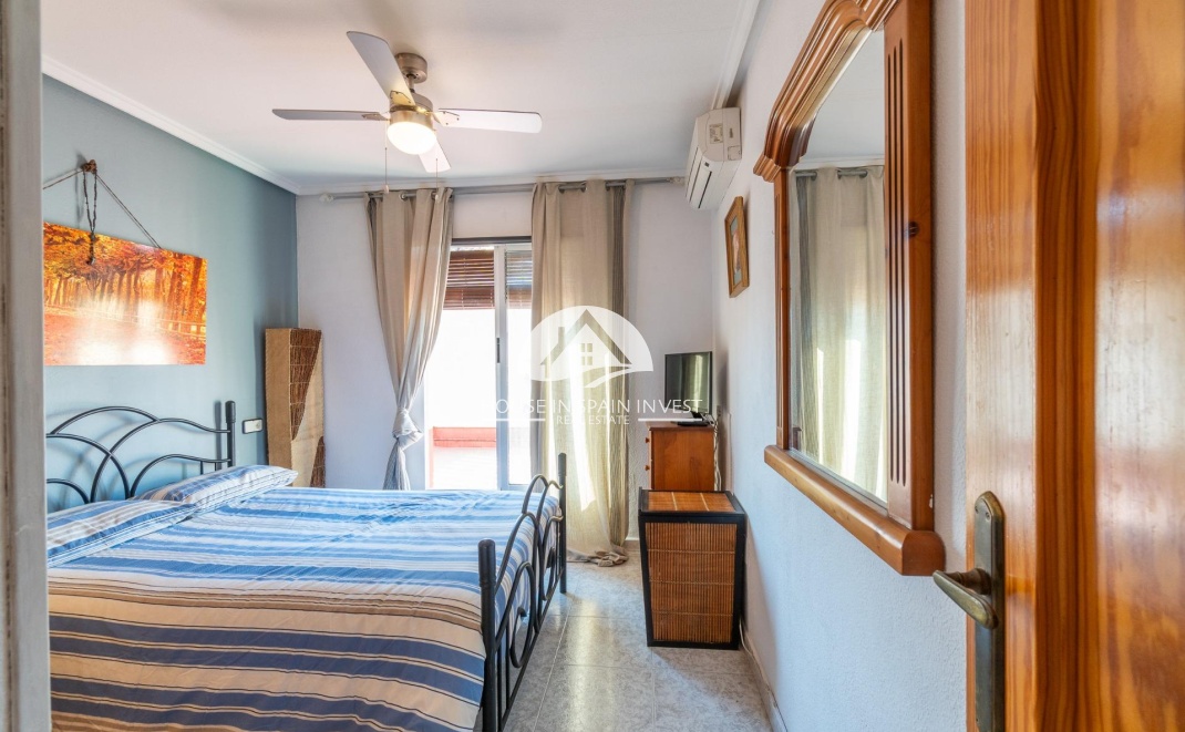 Reventa - house - Torrevieja - Los Balcones  