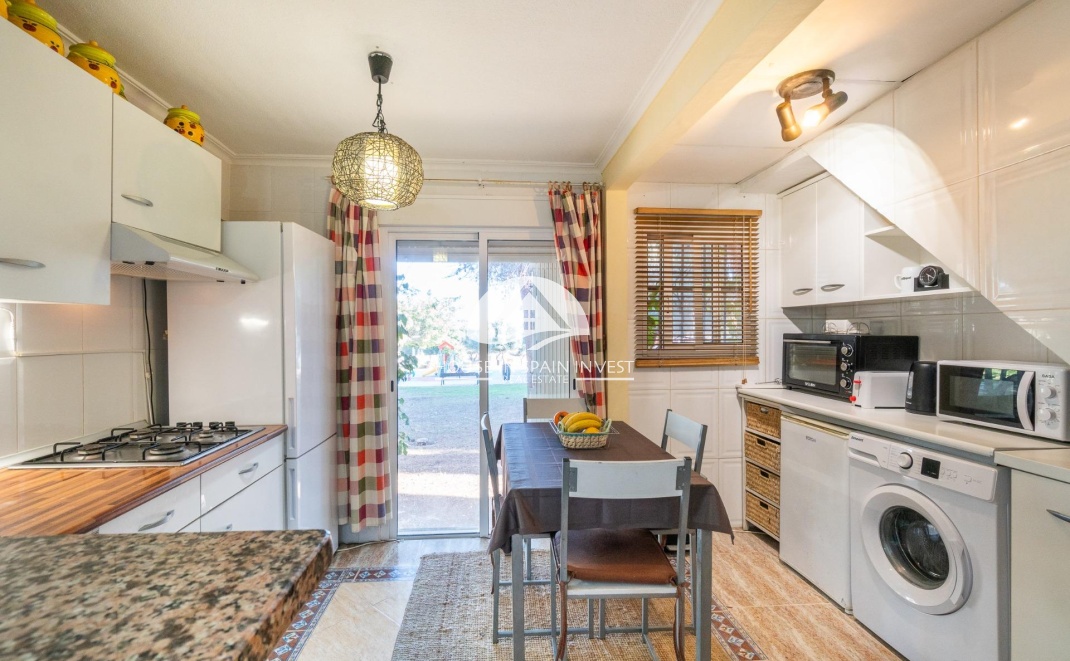 Reventa - house - Torrevieja - Los Balcones  