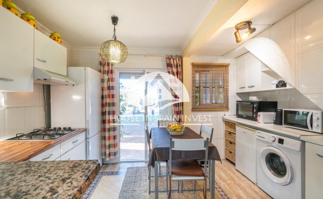 Reventa - house - Torrevieja - Los Balcones  