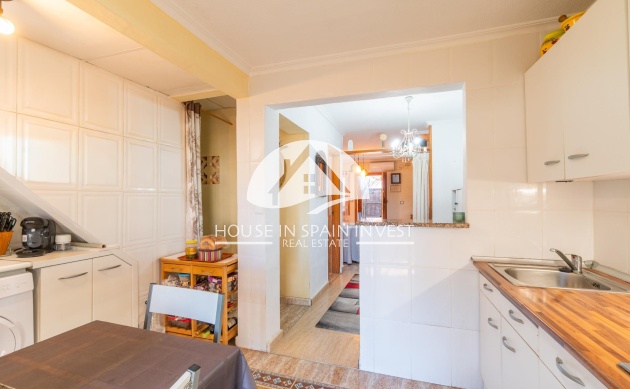 Reventa - house - Torrevieja - Los Balcones  