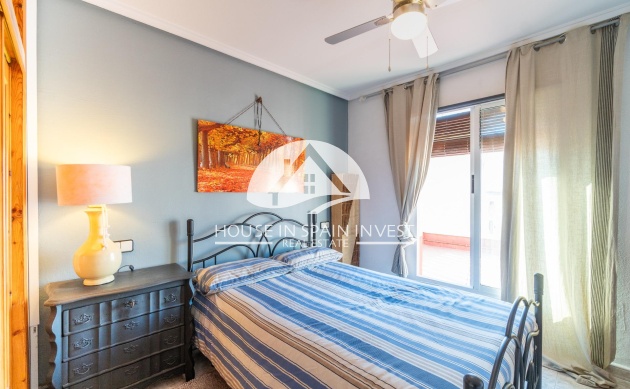 Reventa - house - Torrevieja - Los Balcones  