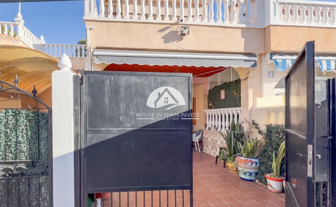 Reventa - house - Torrevieja - Los Balcones  