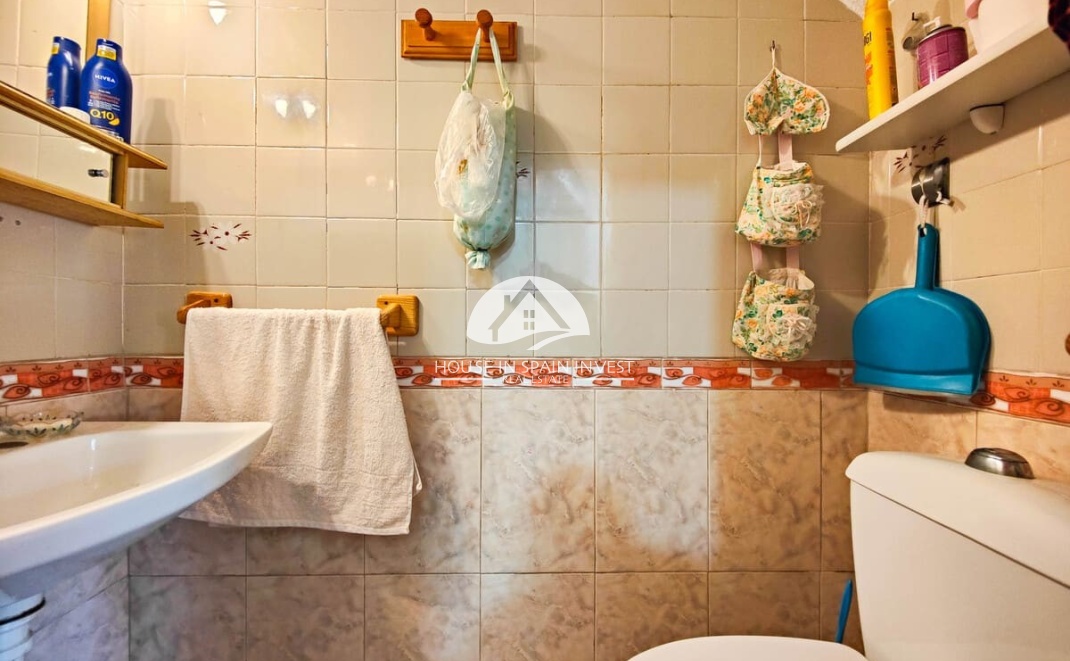 Resale - Townhouse - Torrevieja - Aguas Nuevas - Sector 25