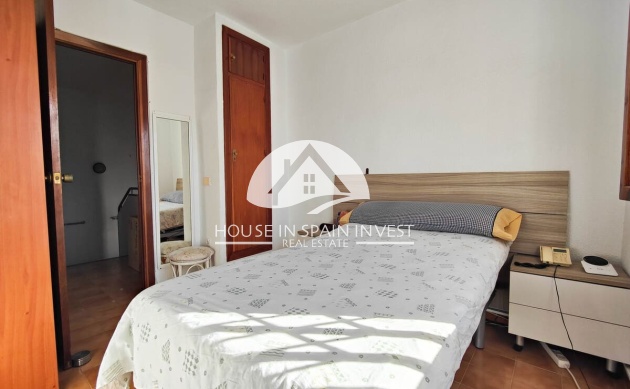 Resale - Townhouse - Torrevieja - Aguas Nuevas - Sector 25