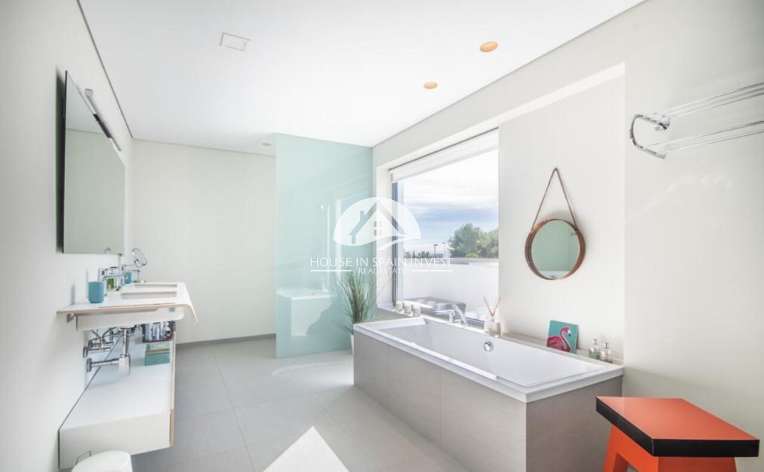 Herverkoop - Villa - Orihuela Costa - Las Colinas Golf