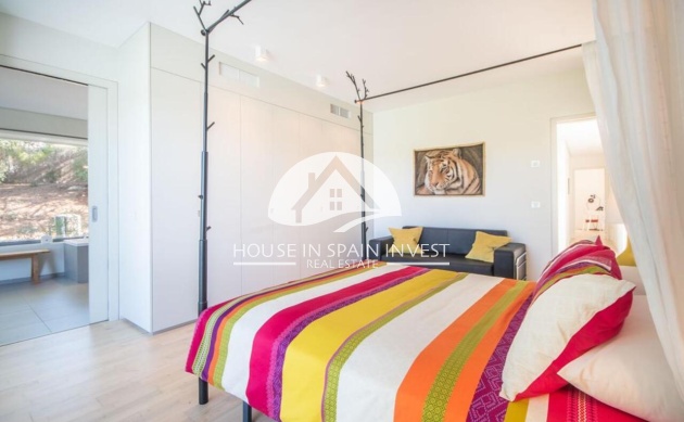 Herverkoop - Villa - Orihuela Costa - Las Colinas Golf