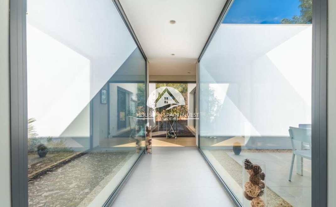 Herverkoop - Villa - Orihuela Costa - Las Colinas Golf