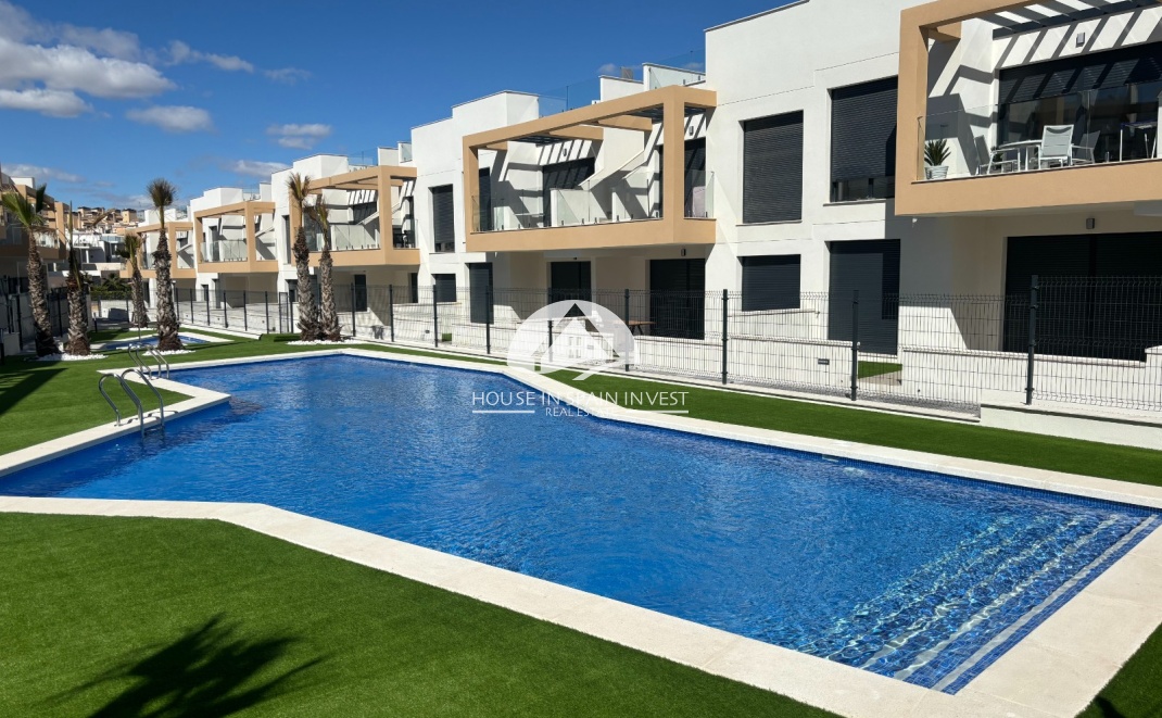 Herverkoop - Rijwoning - Orihuela Costa - Villamartín