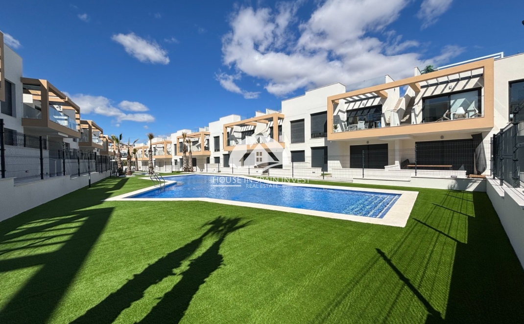 Herverkoop - Rijwoning - Orihuela Costa - Villamartín