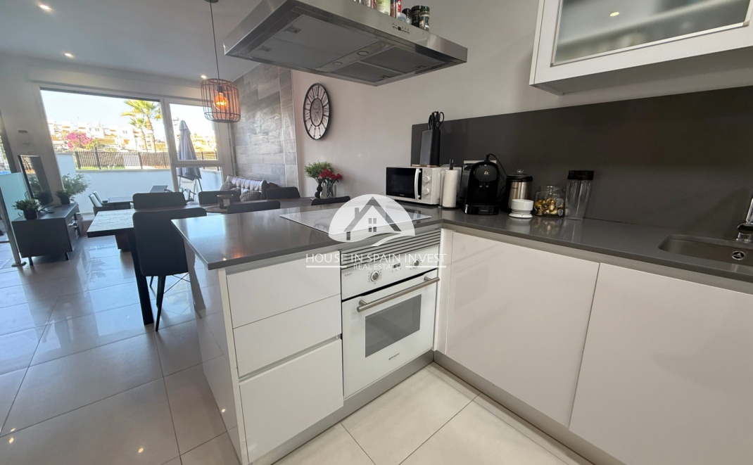 Herverkoop - Rijwoning - Torrevieja - Los Balcones  