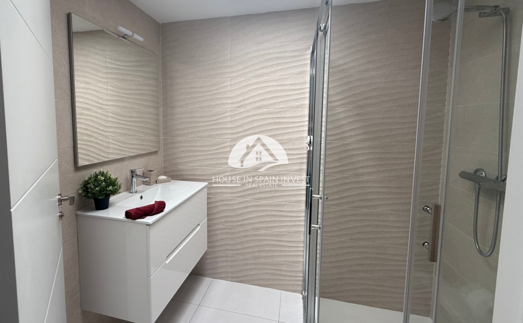 Herverkoop - Rijwoning - Torrevieja - Los Balcones  