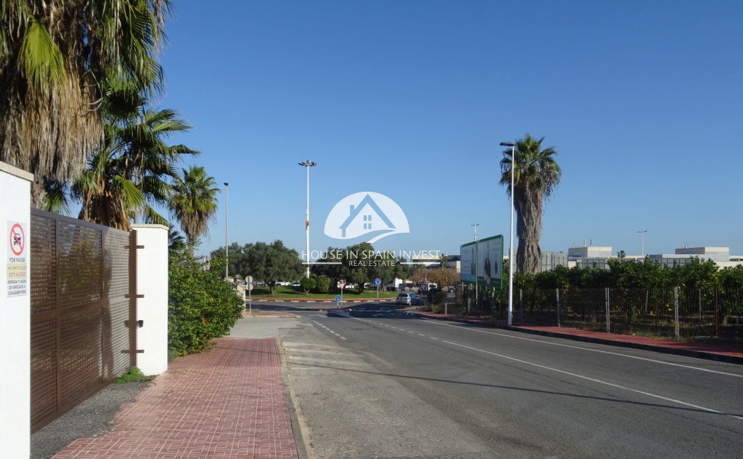 Herverkoop - Rijwoning - Torrevieja - Los Balcones  