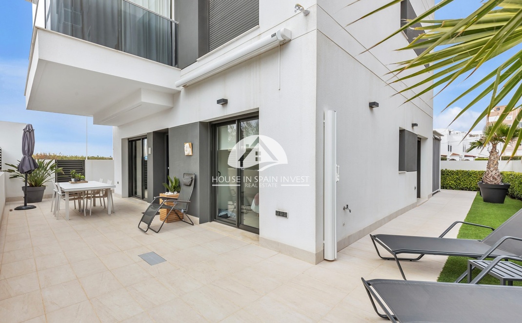 Resale - Apartment  - Torrevieja - La Mata