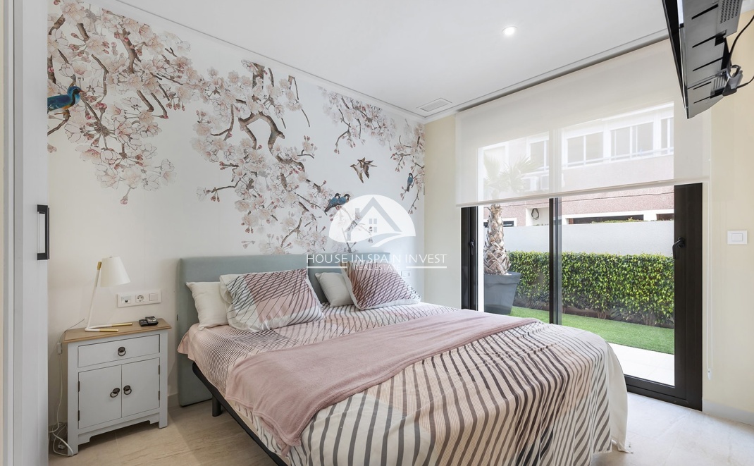 Resale - Apartment  - Torrevieja - La Mata