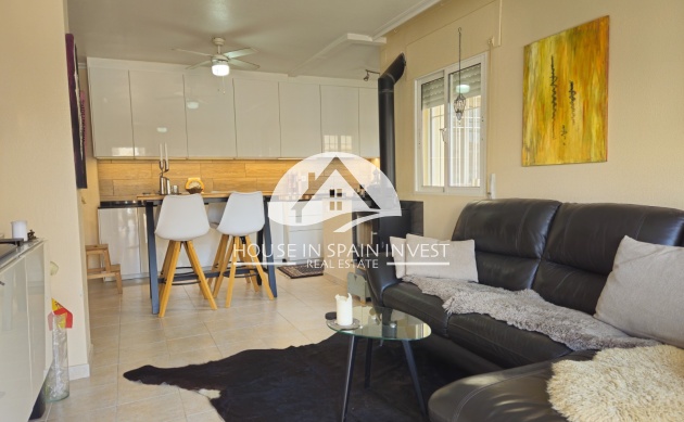 Herverkoop - Villa - Orihuela Costa - Villamartín