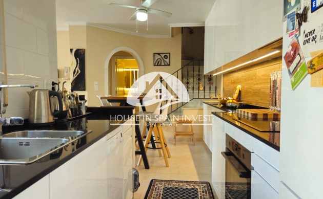 Herverkoop - Villa - Orihuela Costa - Villamartín