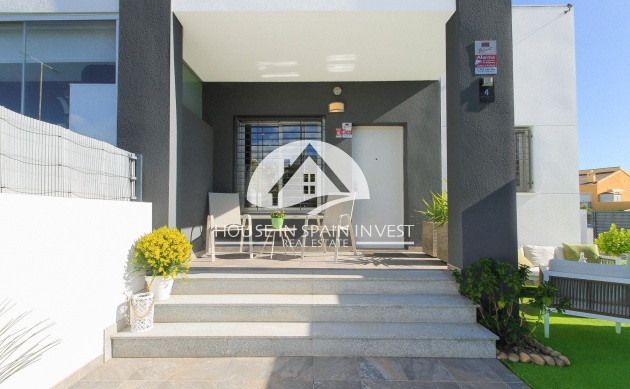 Herverkoop - Rijwoning - Torrevieja - Aguas Nuevas 1