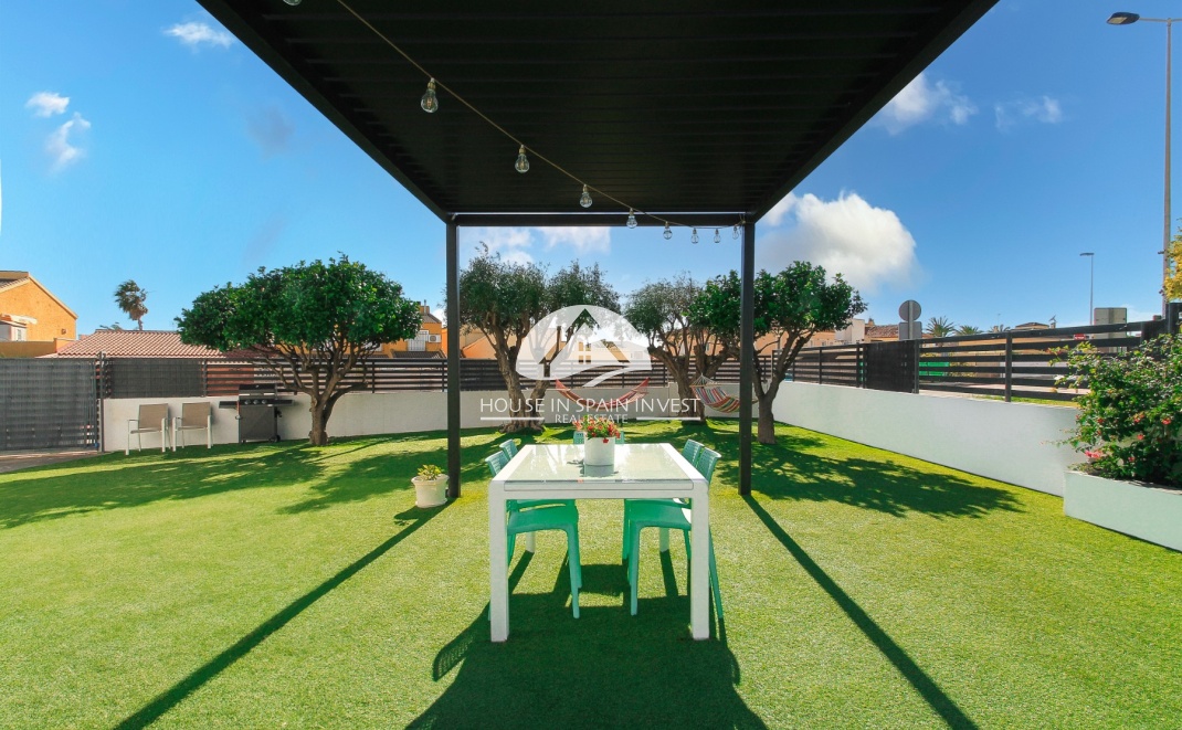 Herverkoop - Rijwoning - Torrevieja - Aguas Nuevas 1