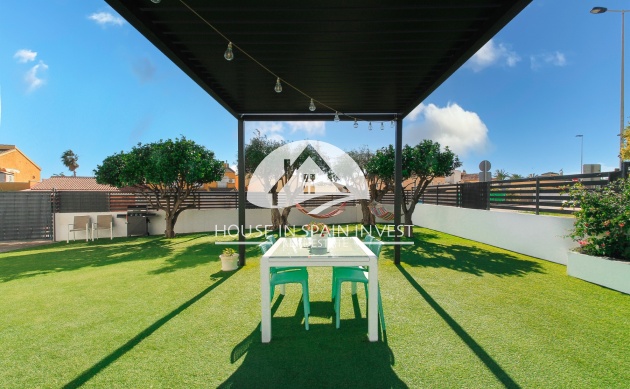 Herverkoop - Rijwoning - Torrevieja - Aguas Nuevas 1