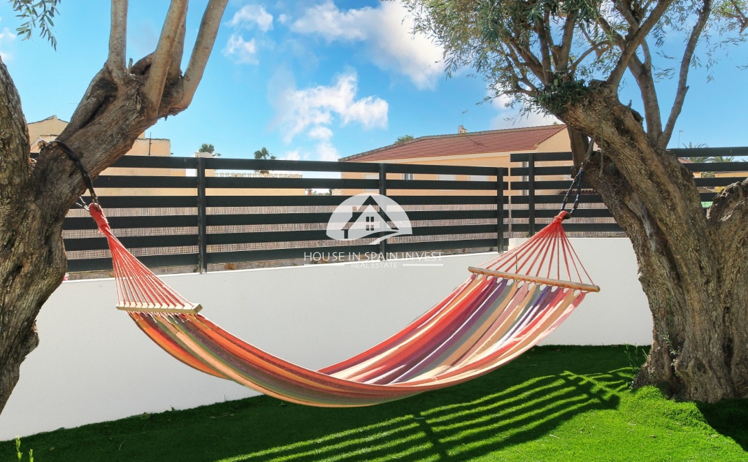 Herverkoop - Rijwoning - Torrevieja - Aguas Nuevas 1