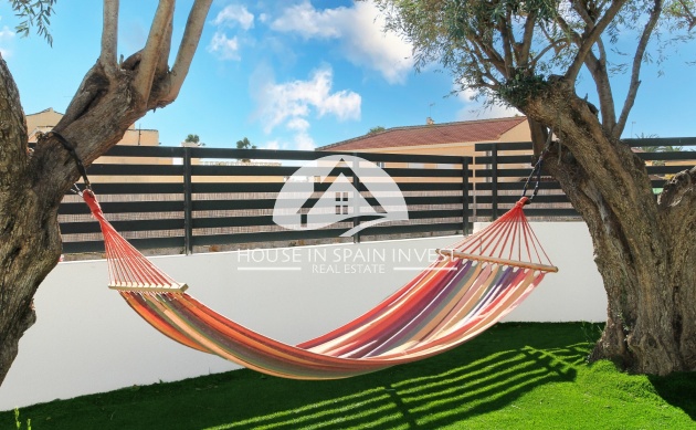 Herverkoop - Rijwoning - Torrevieja - Aguas Nuevas 1