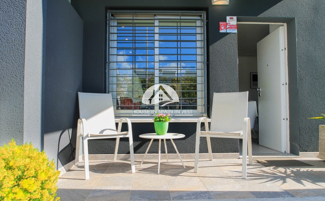 Herverkoop - Rijwoning - Torrevieja - Aguas Nuevas 1