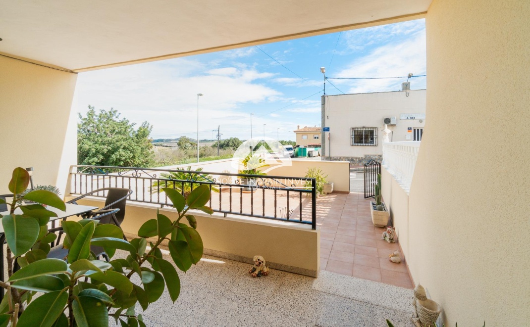 Herverkoop - Rijwoning - Orihuela Costa - Desamparados-Hurchillo-Torremendo