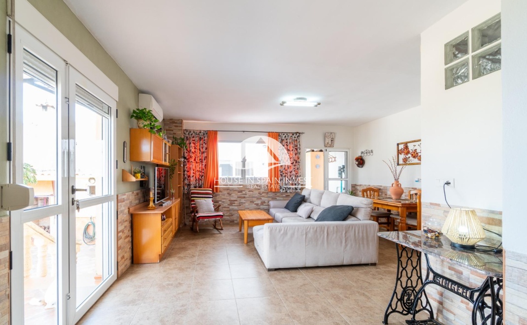 Herverkoop - Rijwoning - Orihuela Costa - Desamparados-Hurchillo-Torremendo